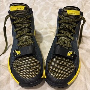 Nike KD Trey 5 III Shoes - Size 11 Men’s EUC